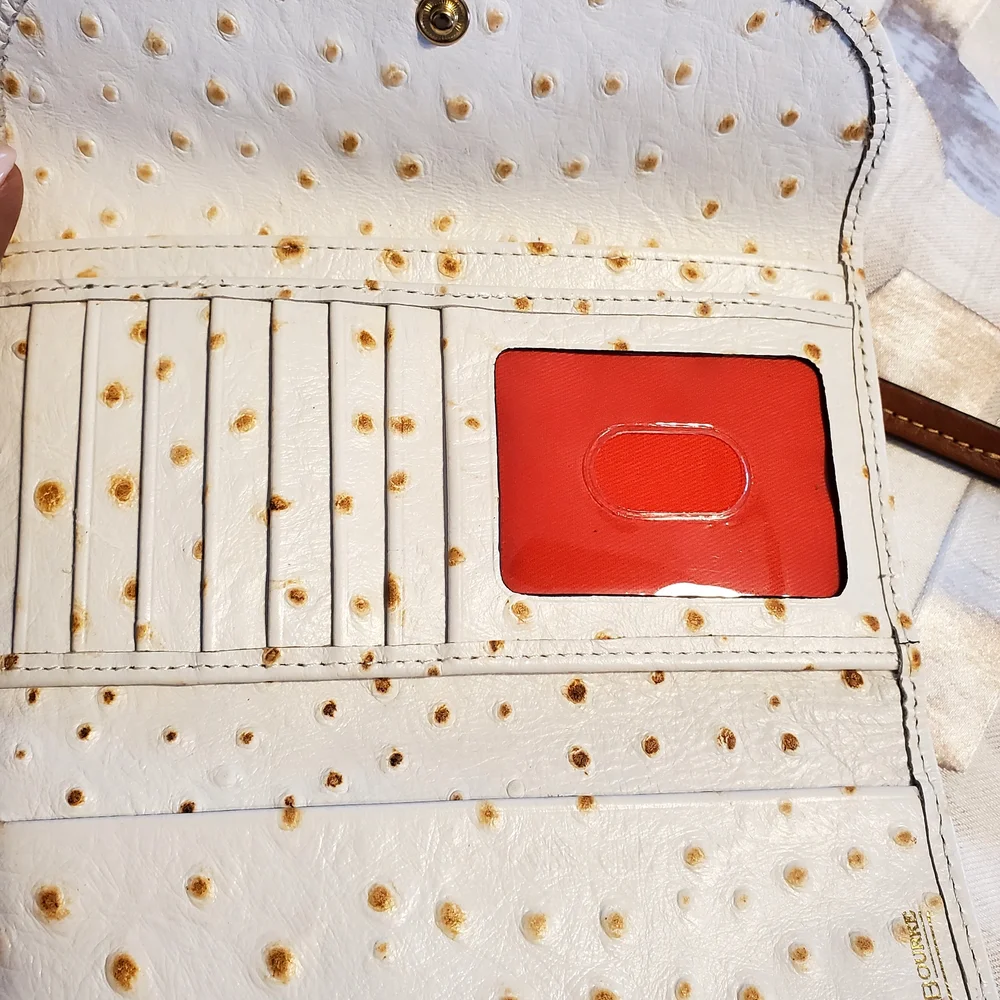 Dooney & Bourke White and Tan Perforated Shoulder Bag - Picture 4 of 12